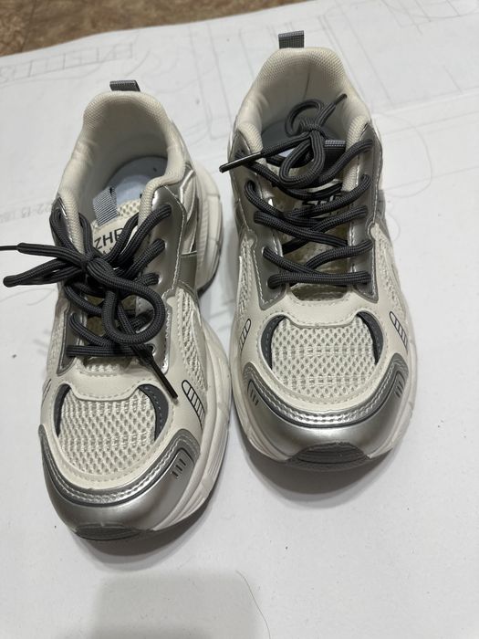 Кросовки ZRH classic новые