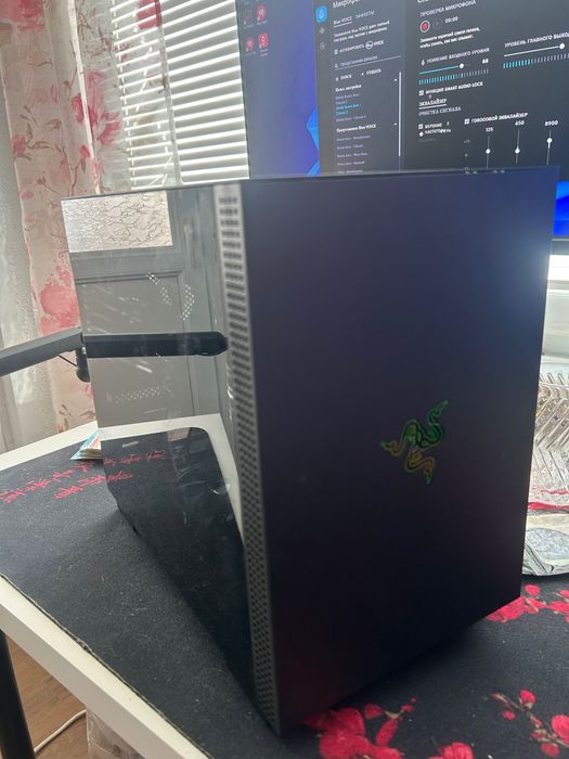 gaming кутия за компютър Razer tomahawk mini atx