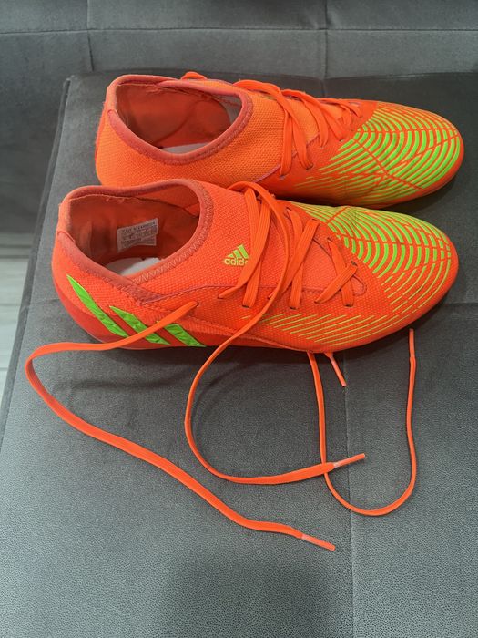 Футболни обувки Adidas