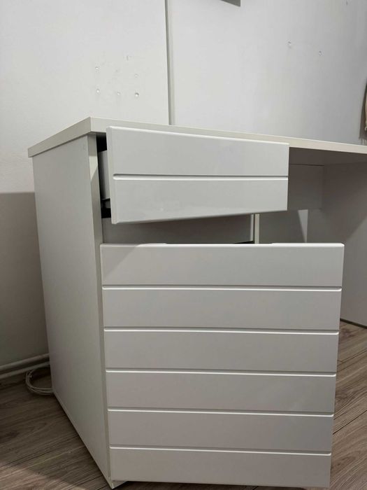 Birou Alb / Masa de calculator + Folie de lac Alba ELAN 130x50x75.5 cu sertare