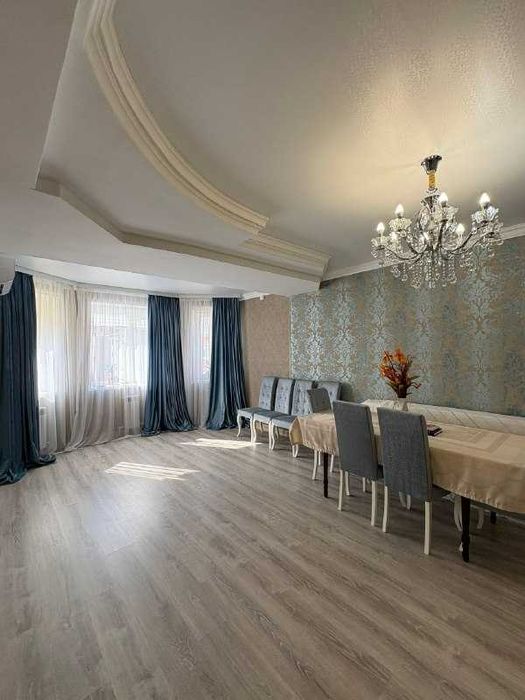 Продам 3х комн кв Батыс 63 школа