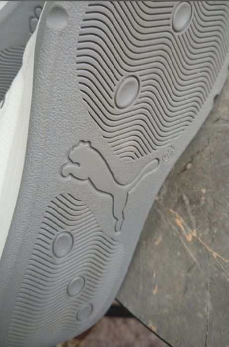 Кроссовки Puma женские