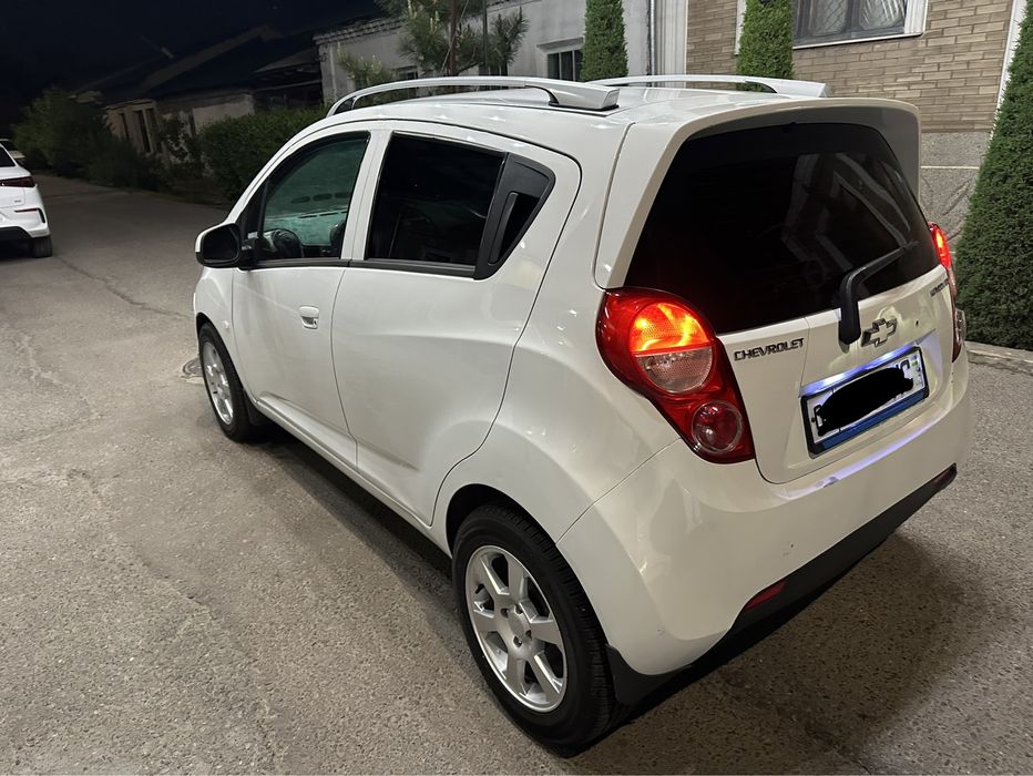 spark. 2011. aftomat