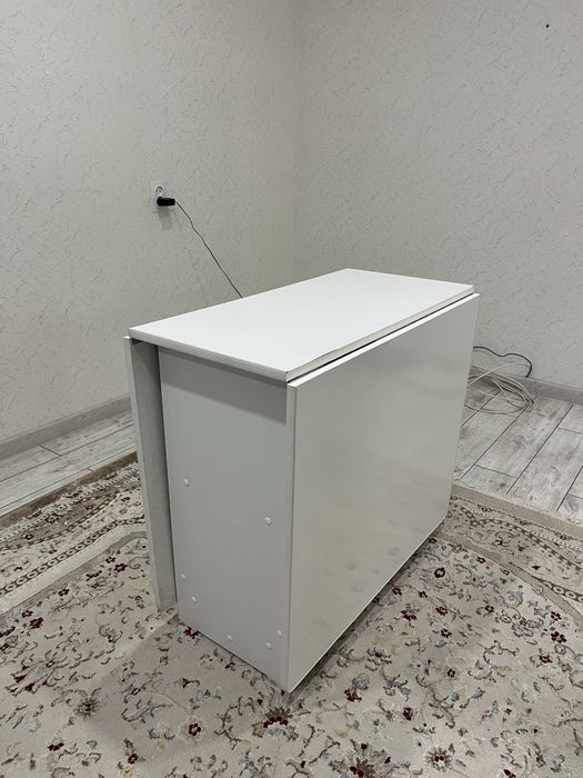 Продам стол раскладной.