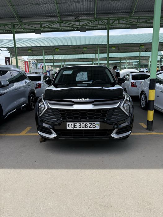 Kia Sportech srochna sotiladi