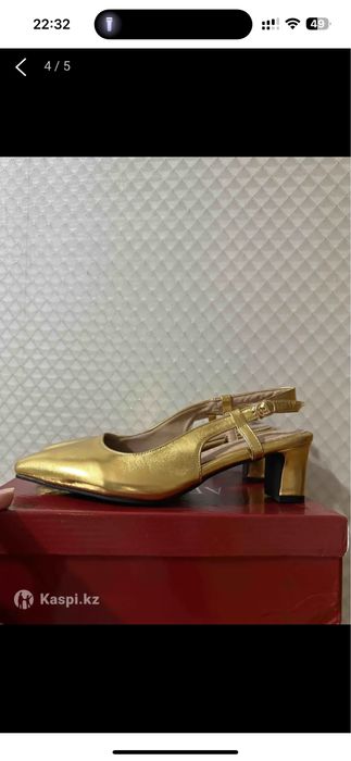 Новые туфли в идеальном состоянии