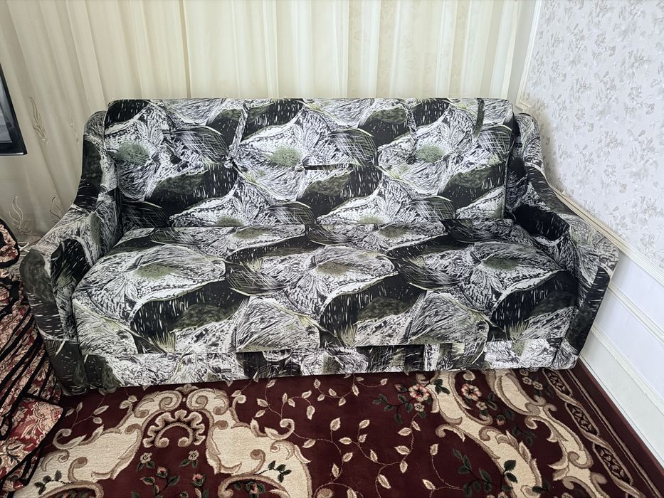 Divan kreslo xolati idyal