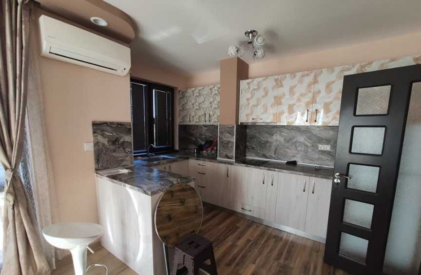 Дава се под наем Двустаен апартамент в Пловдив, Каменица 2 - 63 кв.м за 357 € - Снимка #2