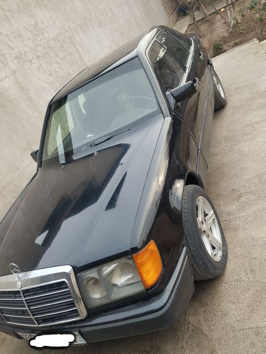 Mercedes Benz W124 Sotiladi