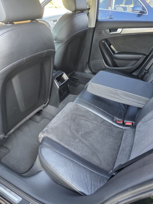 Audi a4 b8 2.0 tdi limousine lumuzina