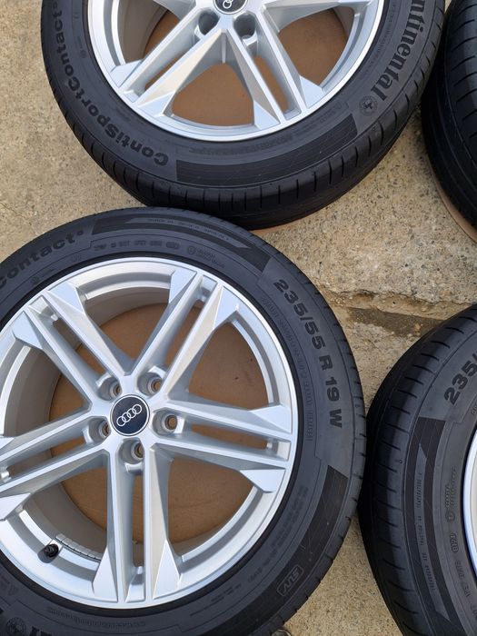 Roti/Jante Audi Q5 FY anvelope vara  235 55 19 Dot 2024