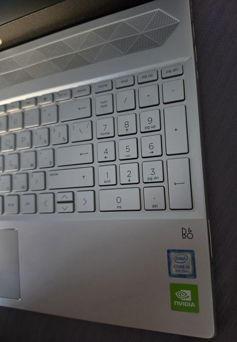 Продаю ноутбук HP Pavilion 15-cs2051ur