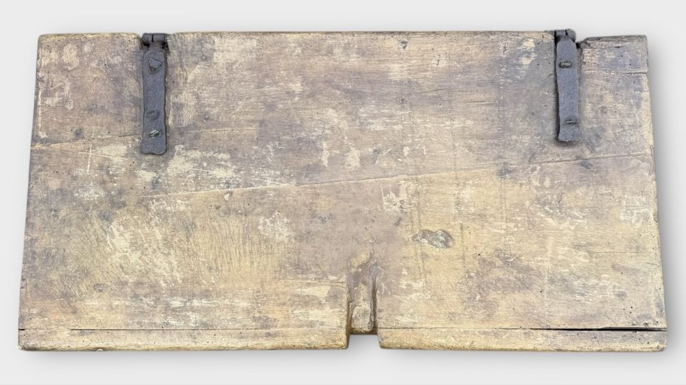 Lada zestre Saseasca pictata patina deosebita