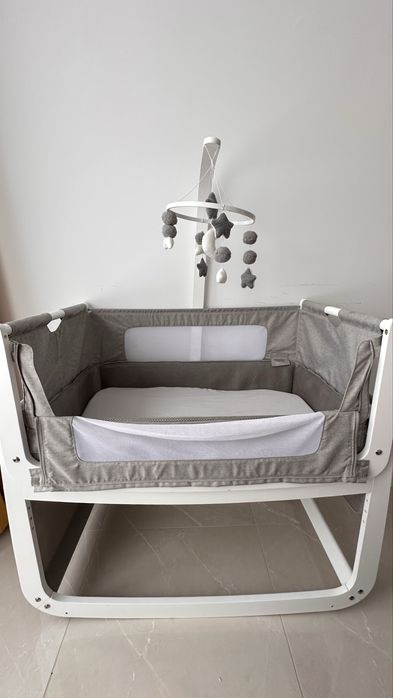 Snuzpod 4 next to me