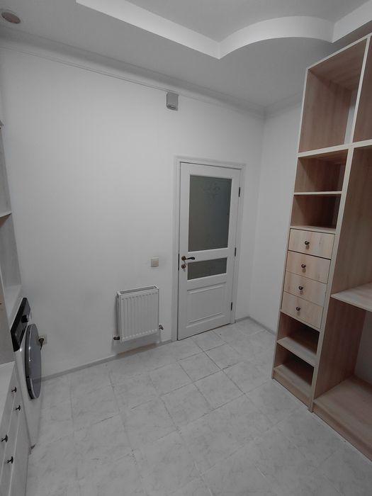 Продается 6-ти комн.квартира