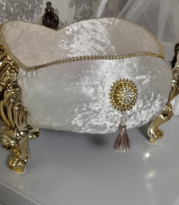 Корзины қалта тойбастар