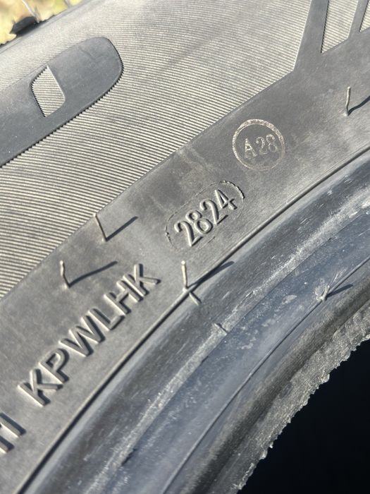 Шины зимние с шипами 265/60/18