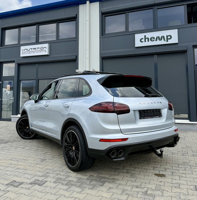 Porsche Cayenne Facelift 92A • Pano • Matrix • Chrono • 3.0d • 262 CP • 07.2016