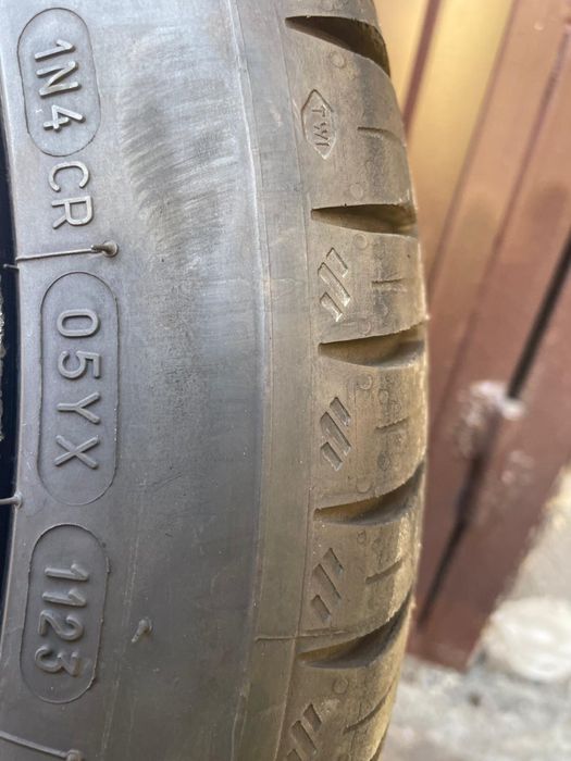 Vand 3 buc jante brescia golf 8GTI R18