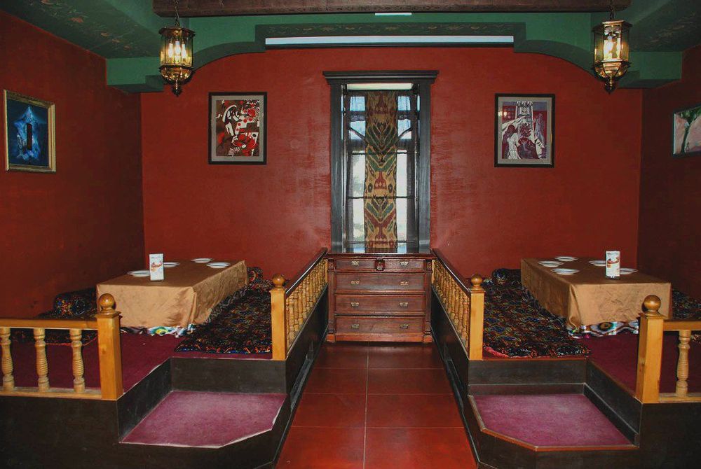 Продается загородный ресторан Чинарас