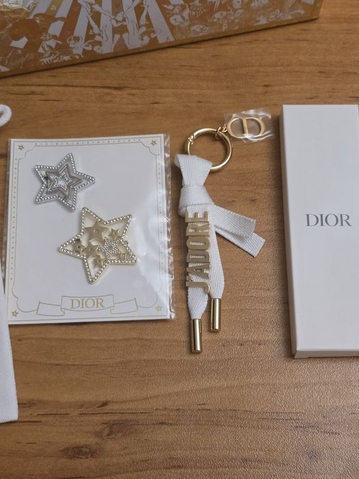 Dior оригинални аксесоари