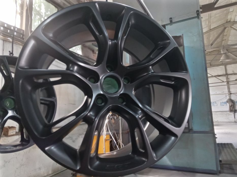 Прахово боядисване на метални елементи. Боядисване на джанти