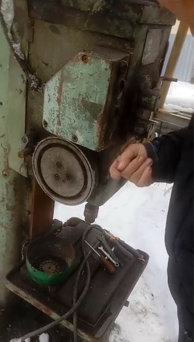 Сверлильный станок сверление 2н118