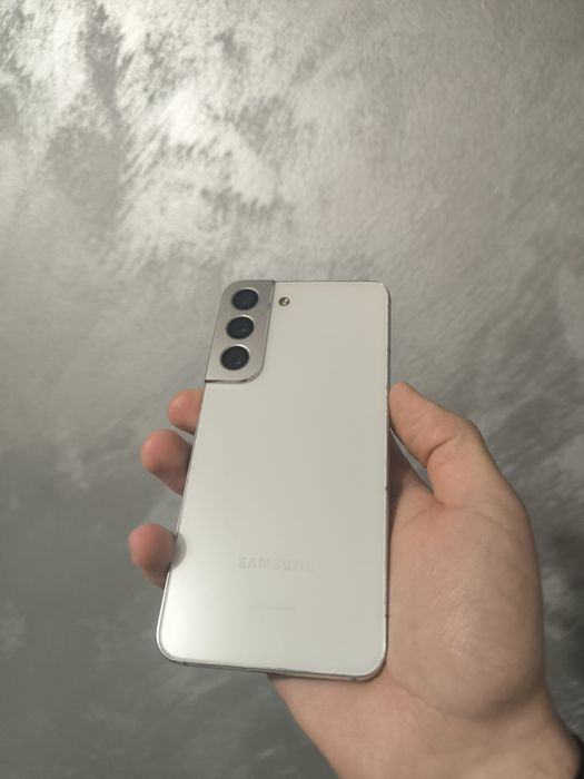 Samsung galaxy S22 stare impecabila (varianta snapdragon)