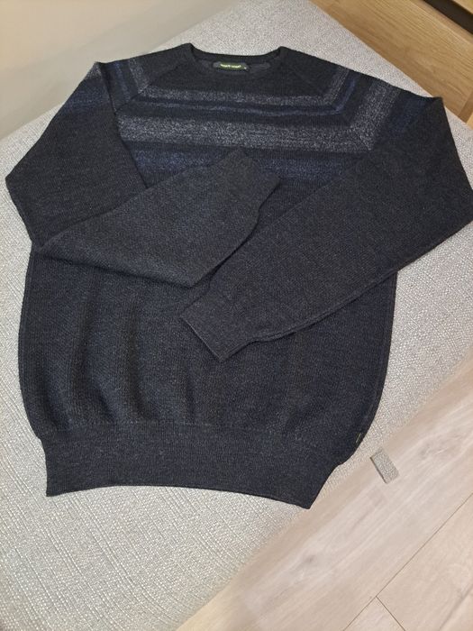 Намален !Нов мъжки пуловер от Мерино Remus Uomo  XS