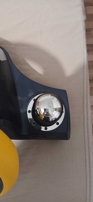 Joc cu volan si pedale cu schimbator automat