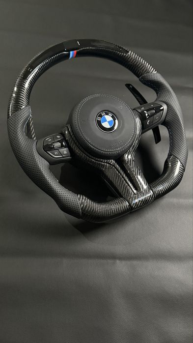 Volan BMW F Series Carbon Led 3,4,5,6,7 F01 F10 F11 F30 F31 F34 F36