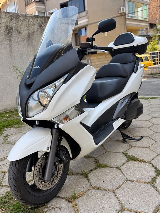 Honda Silver Wing 400