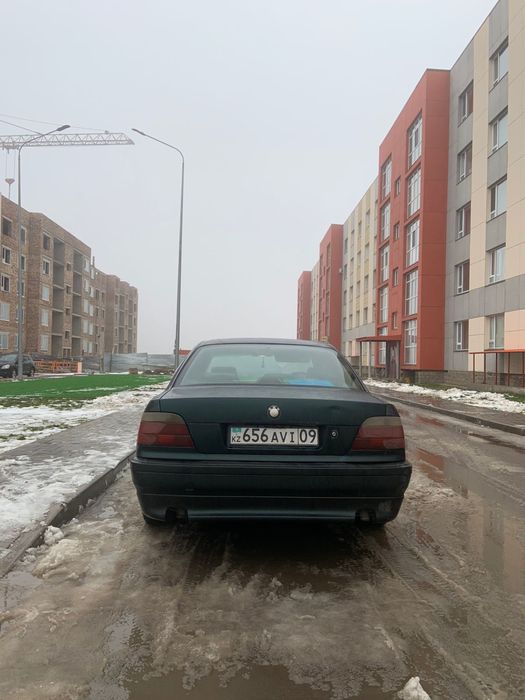 БМВ кузов е38 2.8 литра.