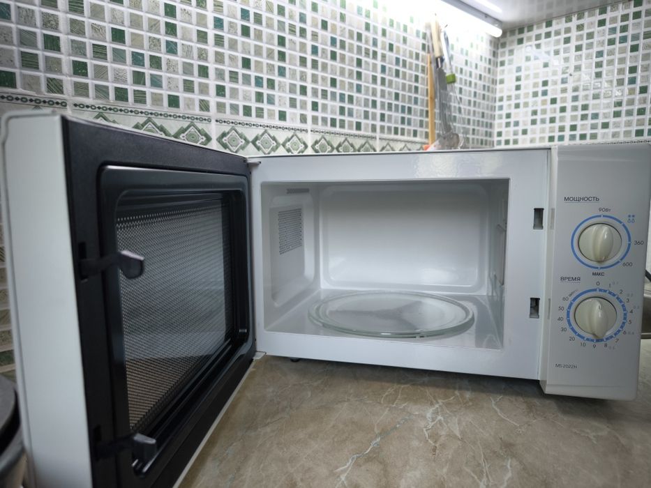 Микроволновка LG