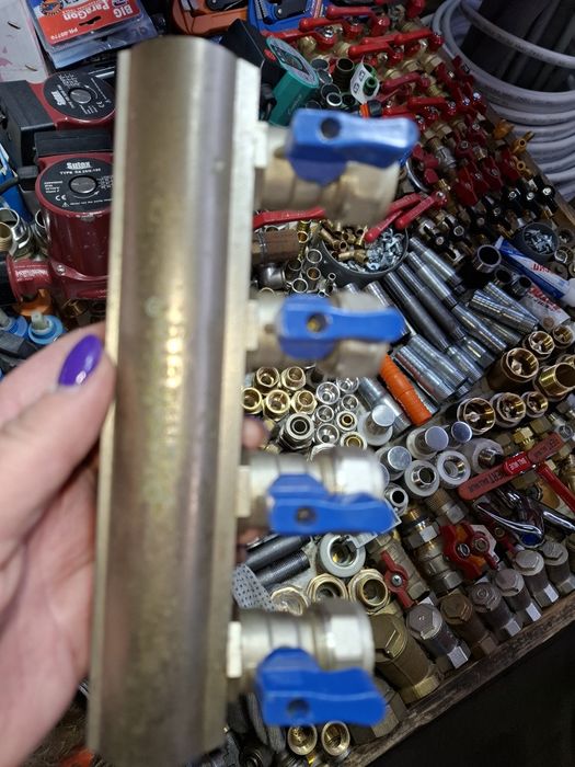 Калекторы на тёплый пол.