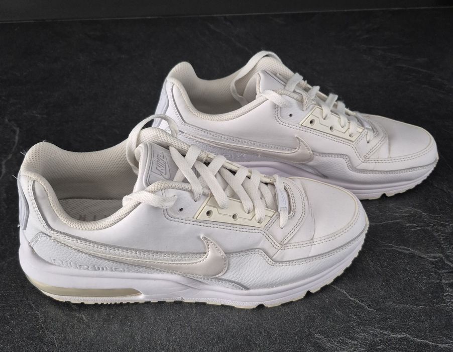 Adidasi Nike Air Max 42.5