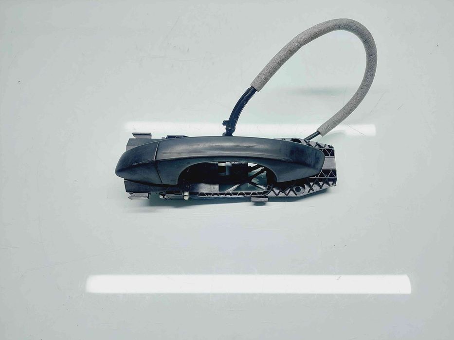 Maner usa stanga fata Skoda Octavia 3 (5E3) [Fabr 2012-2020] 5L0837885