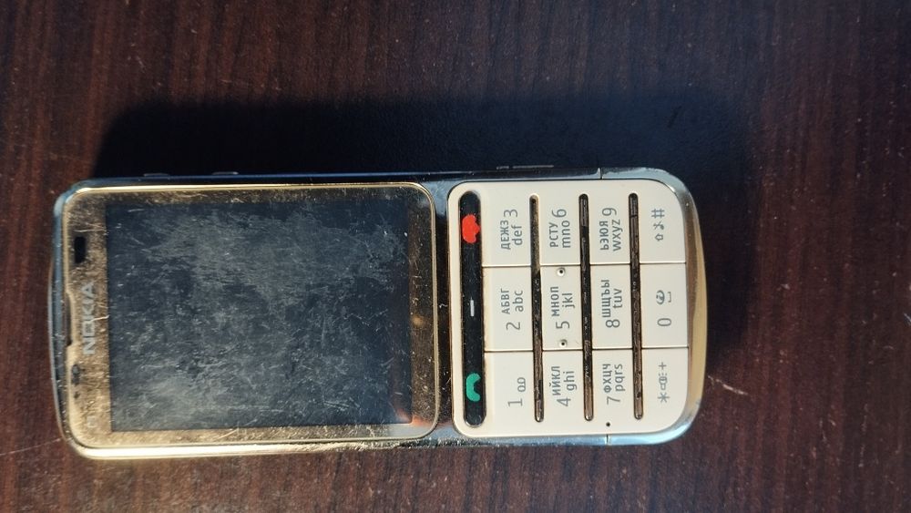 Nokia C3-01 Gold Edition (Оригинал, с коробкой)