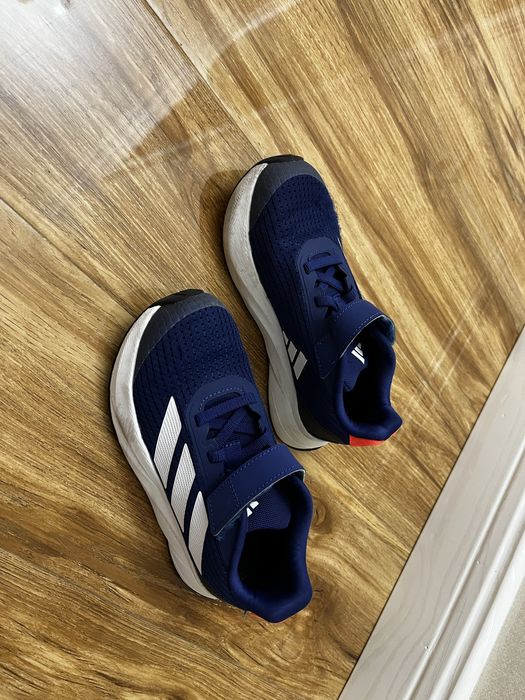 Детские кроссовки Adidas