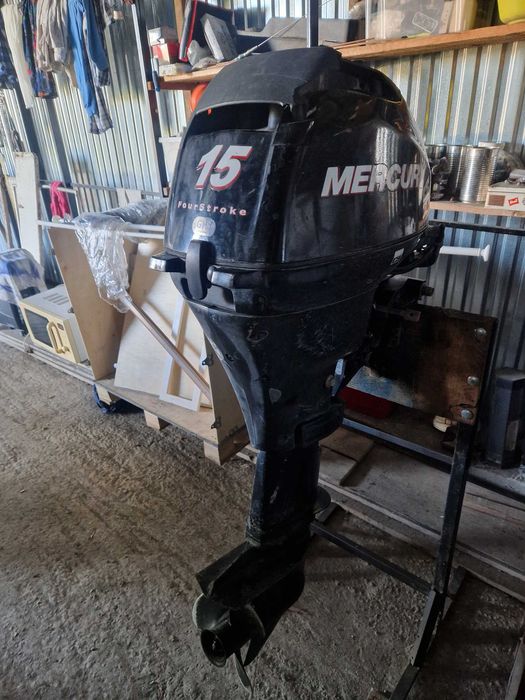 Motor barca Mercury 20 cai 4 timpi