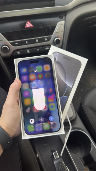 iPhone 16 pro max 256gb