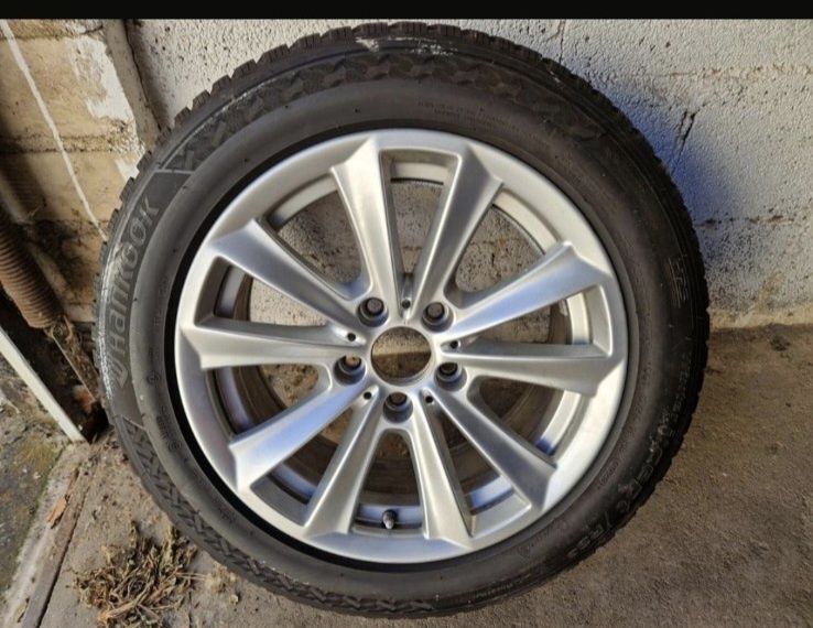 225/55R17 97H Джанти със зимни гуми 17" 39/2023г.