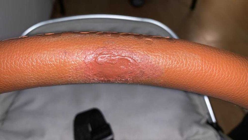 kikka boo divaina 2 в 1 + столче за кола за новородено