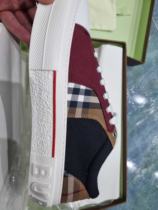 Кецове BURBERRY