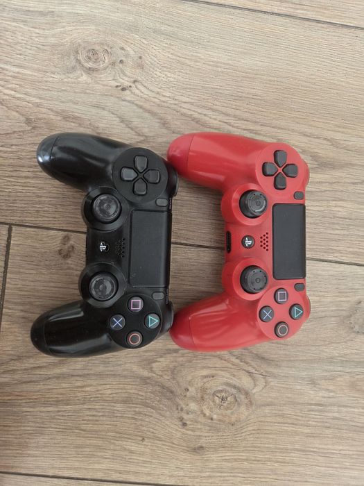 PlayStation 4 Slim с 2 Джойстиками