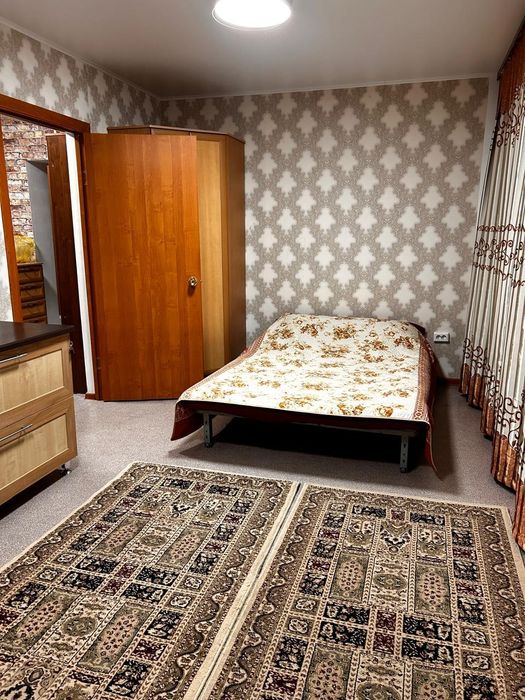 Сдаеться  полуторка посуточно