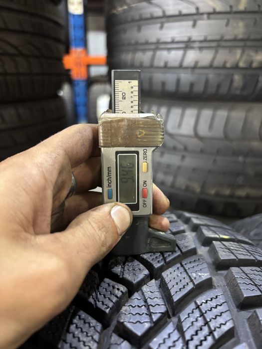 Anvelope Iarna 225/50/18 GoodYear UltraGrip Performance 225 50 18 R18