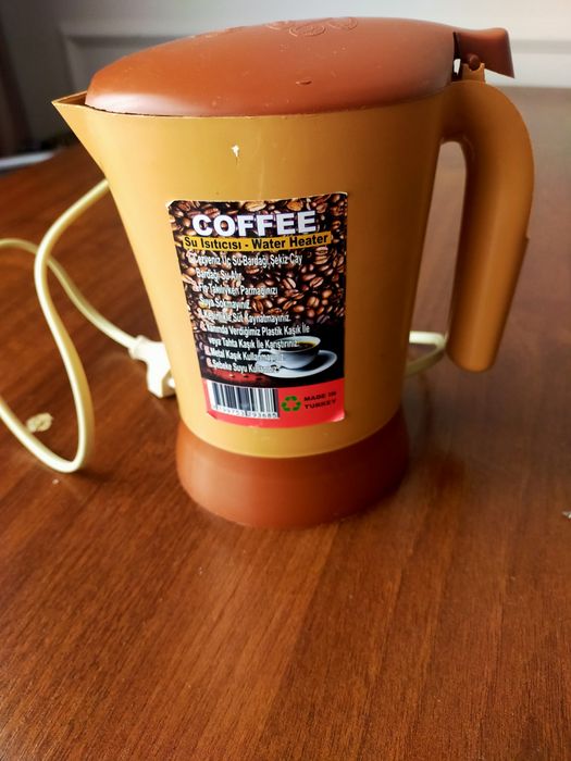 Продам чайник для кофе и чая.