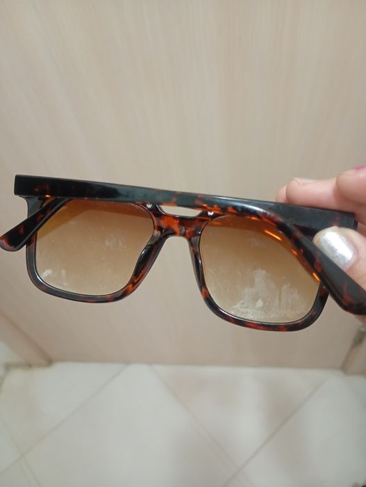 Страхотни модели слънчеви очила Rayban и Dior