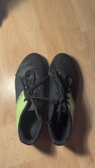 Kipsta Agility 100 TF / FG ghete fotball